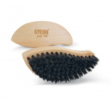 ¶Gyeon Q²M Leather Brush: Щітка з кінського волосу для дбайливого очищення шкіряного салону